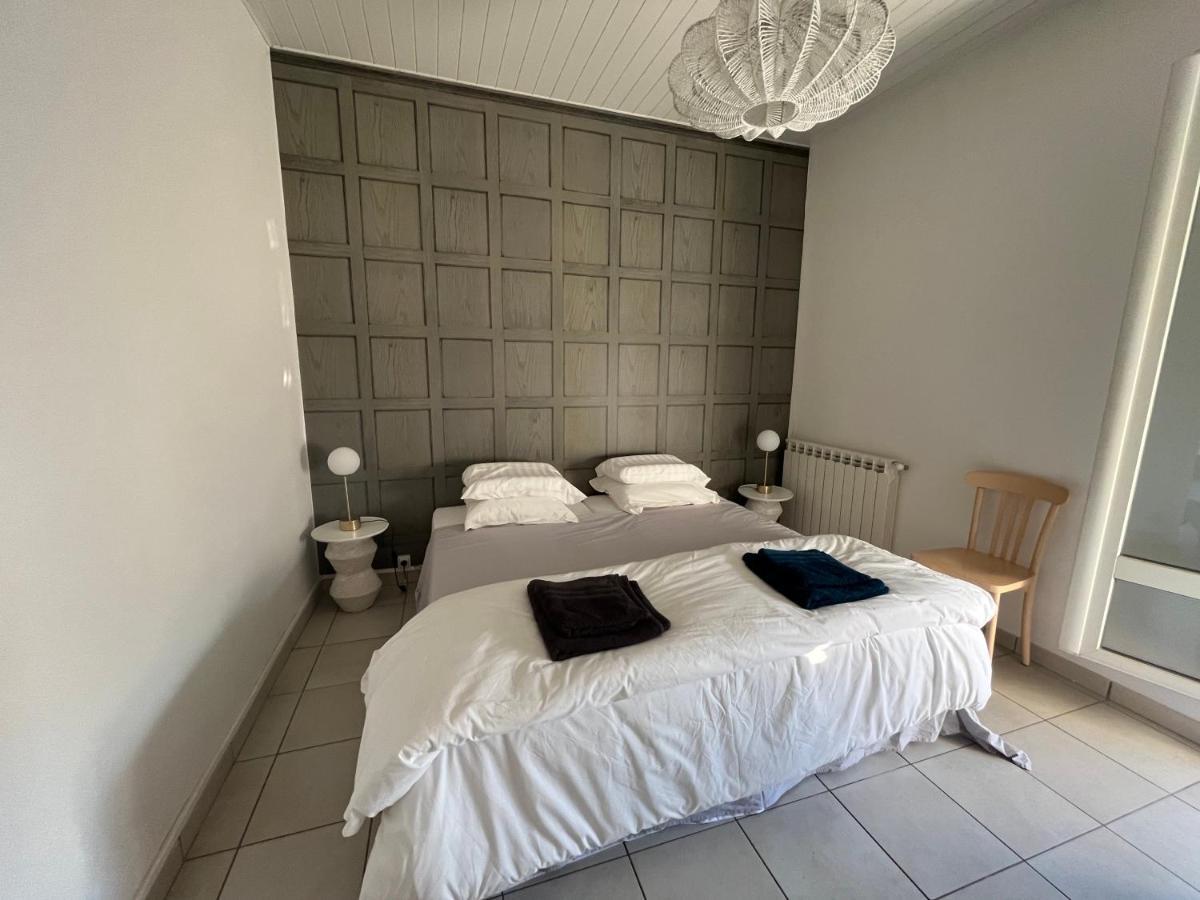 Les Arenes Apartment เบซิเยร์ ภายนอก รูปภาพ