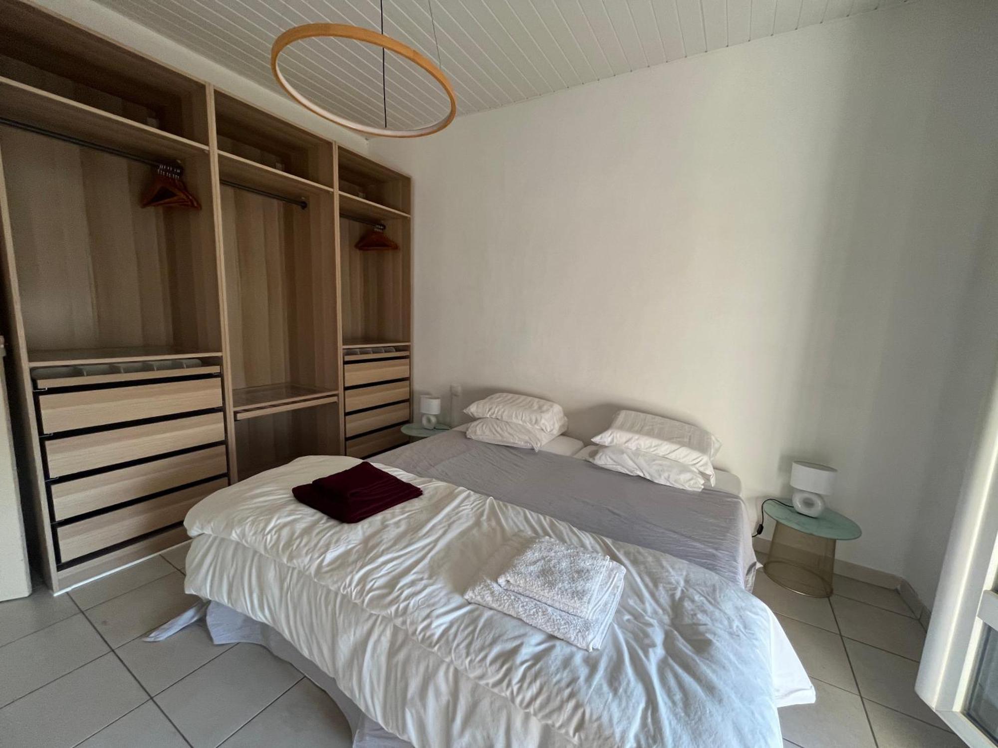 Les Arenes Apartment เบซิเยร์ ภายนอก รูปภาพ