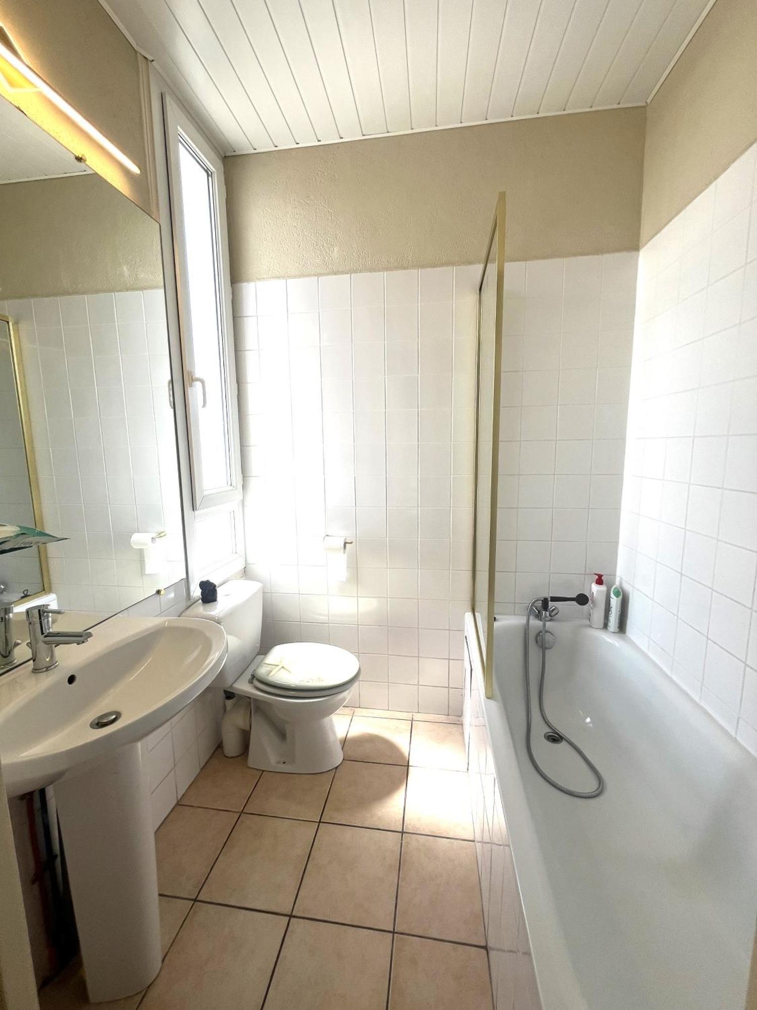 Les Arenes Apartment เบซิเยร์ ภายนอก รูปภาพ